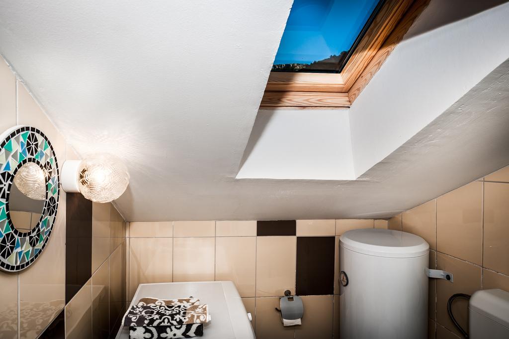 Holiday Home Amela Bol Cameră foto