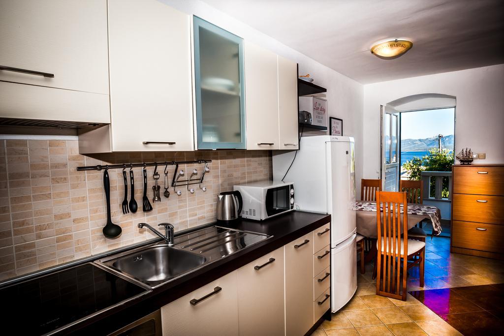 Holiday Home Amela Bol Exterior foto