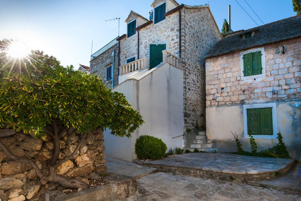 Holiday Home Amela Bol Exterior foto